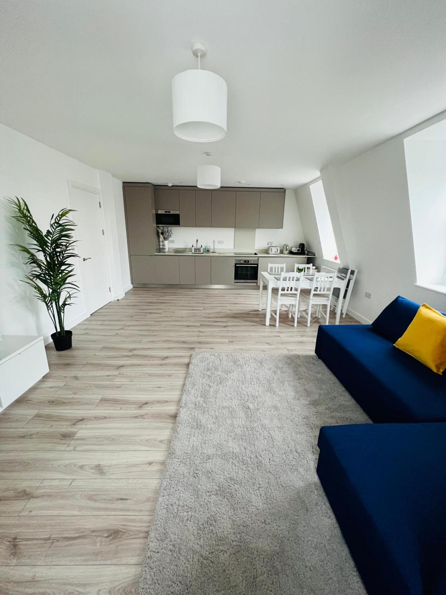 Stunning New Penthouse Apartment 桑斯安 外观 照片